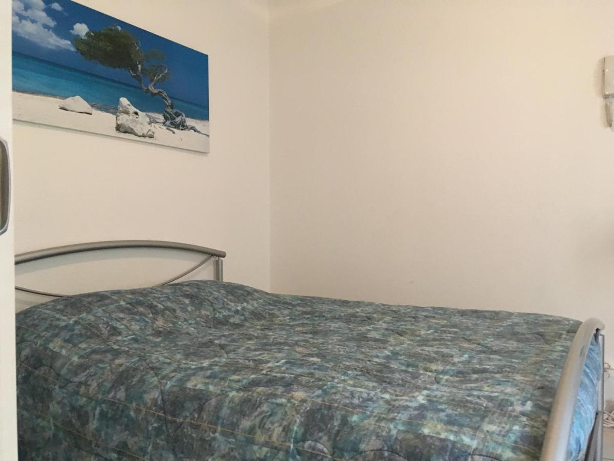 Francheville  Chambre Du Verger מראה חיצוני תמונה